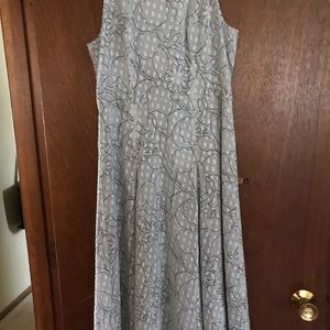 Womens size 4, Banana Republic dress.